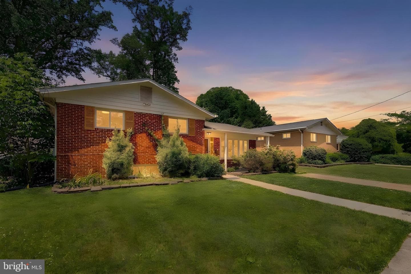 9512 Flower Avenue photo 34