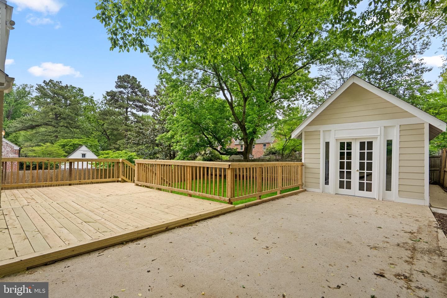 213 Lexington Drive photo 4