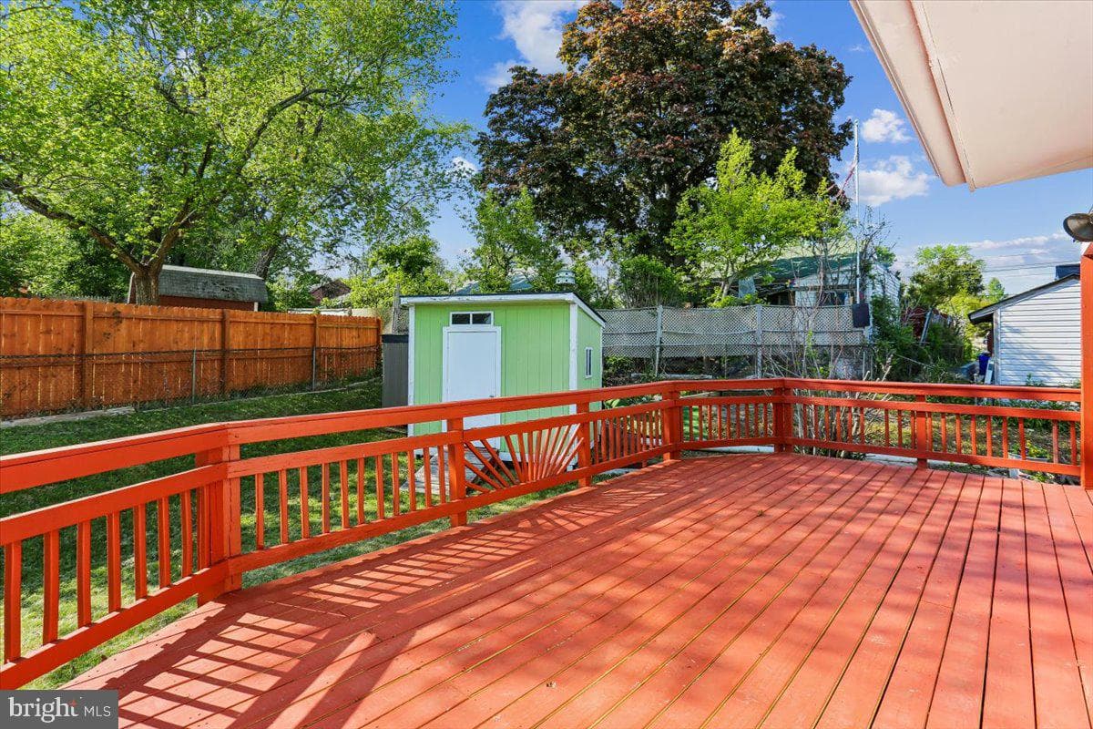 12218 Connecticut Avenue photo 12