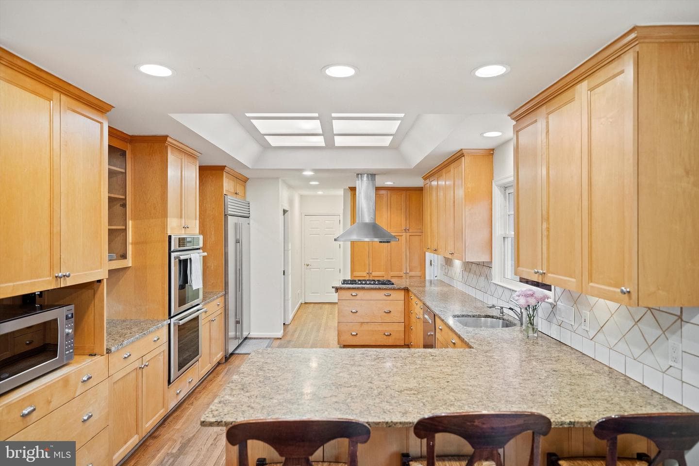 8505 Horseshoe Lane photo 8