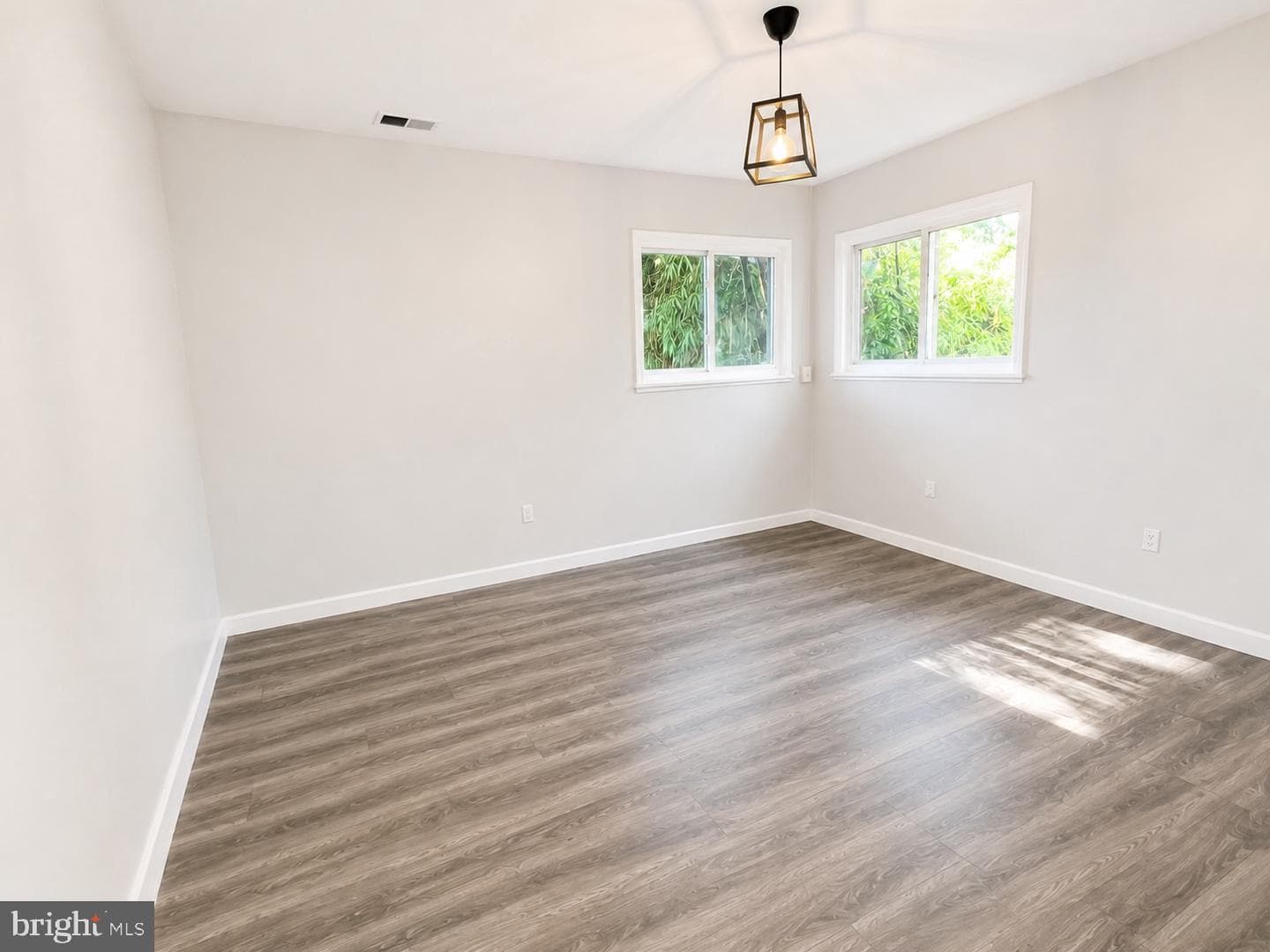 8210 Tahona Drive photo 17