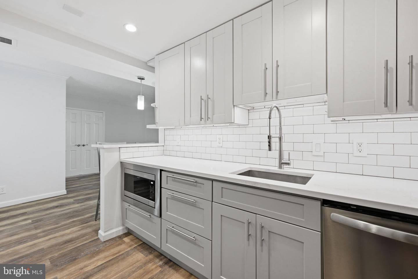 4601 N Park Ave # 1120-V photo 3