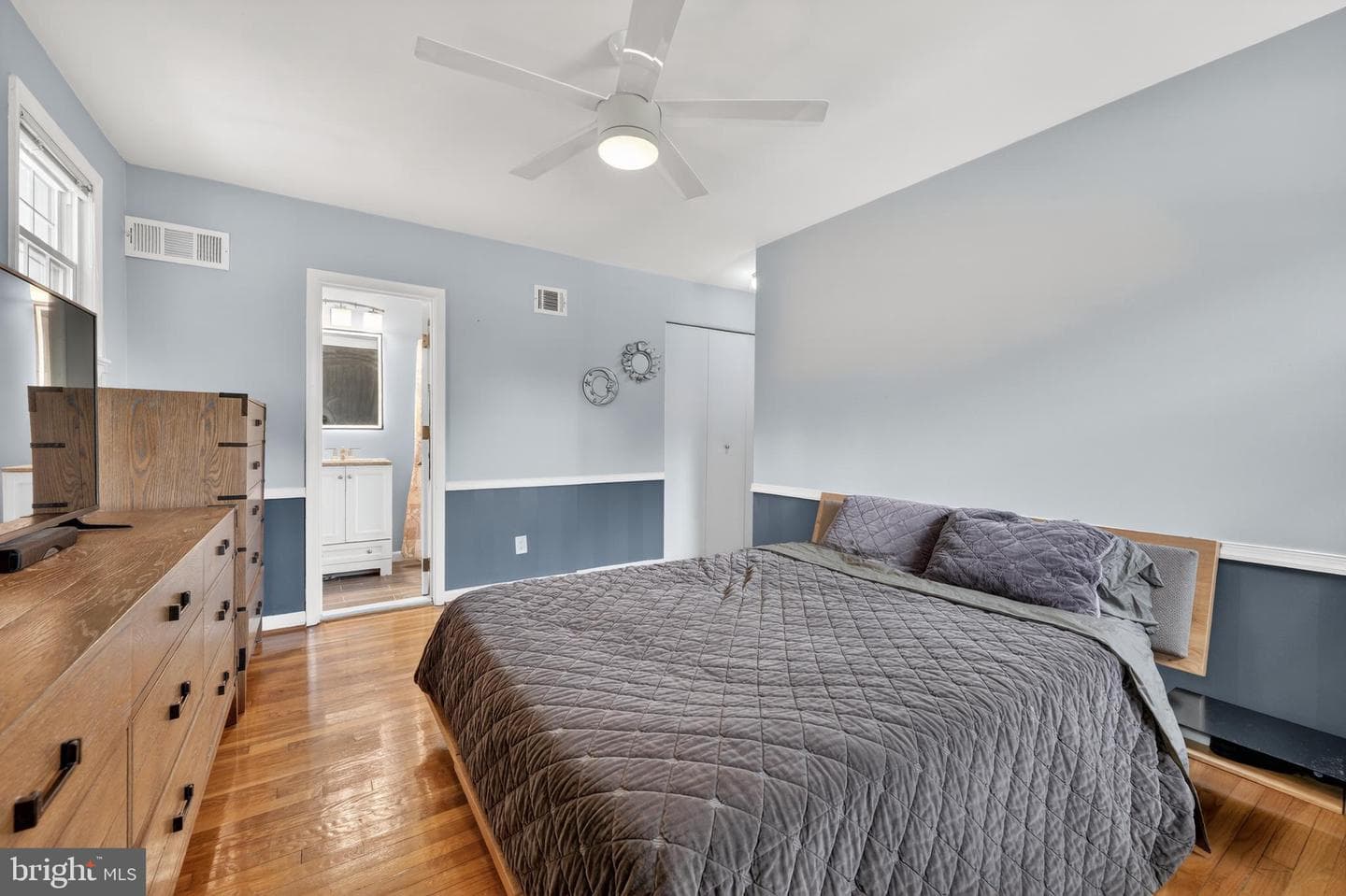 1008 Robroy Drive photo 16