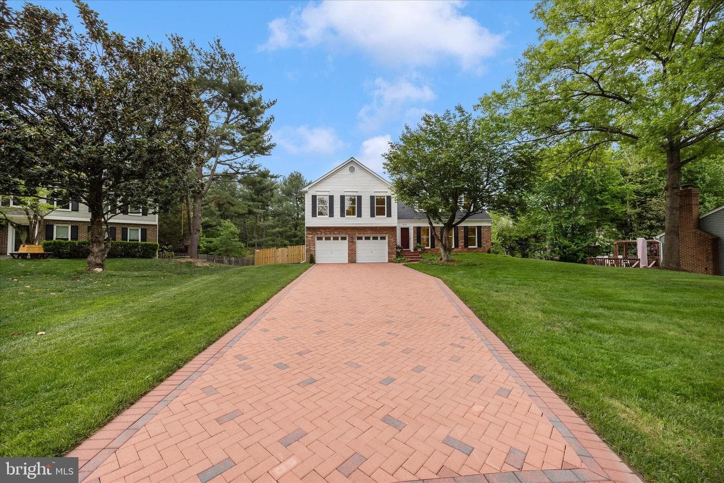 2433 Henslowe Drive photo 48