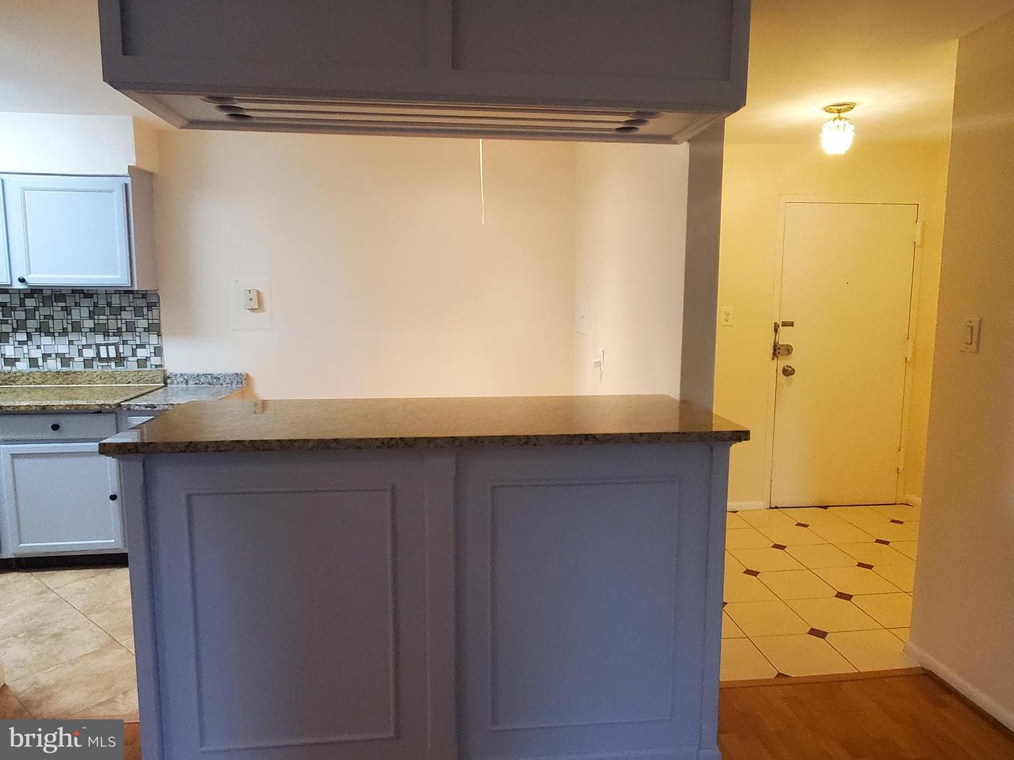 2207 Greenery Lane #103-8 photo 12