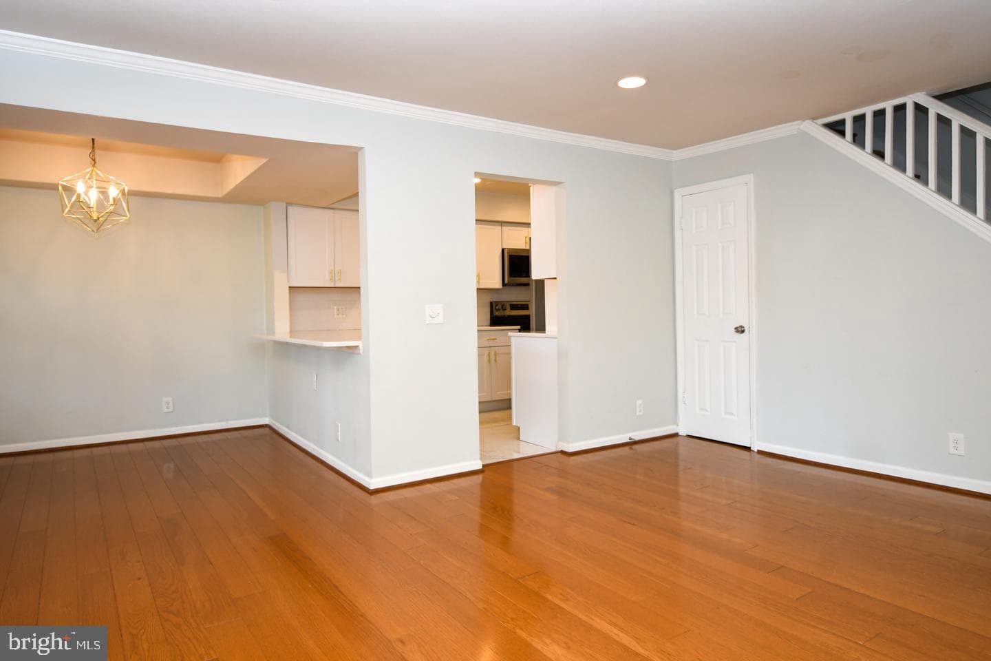 10715 Hampton Mill #210 photo 8