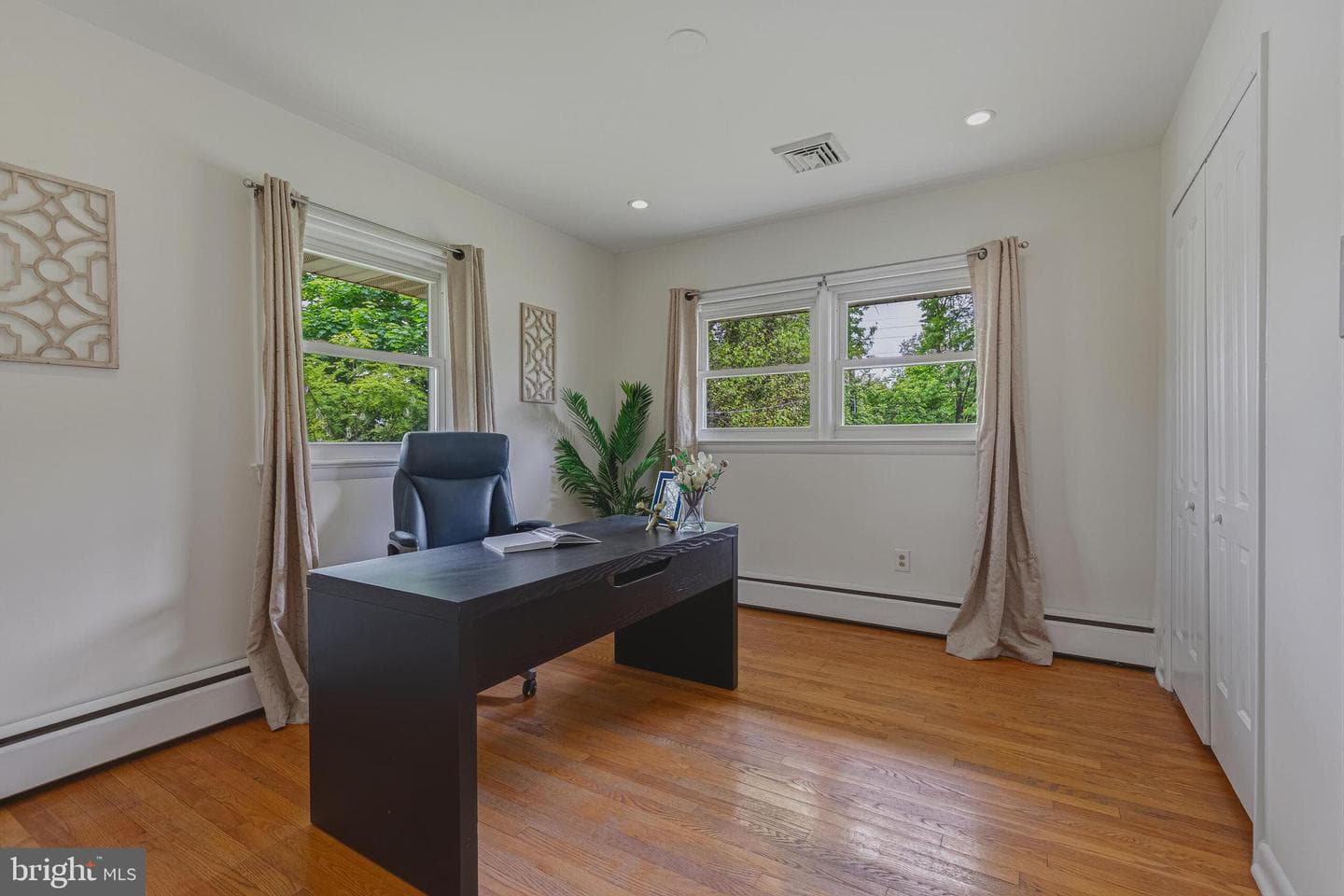 10316 Sunset Drive photo 11