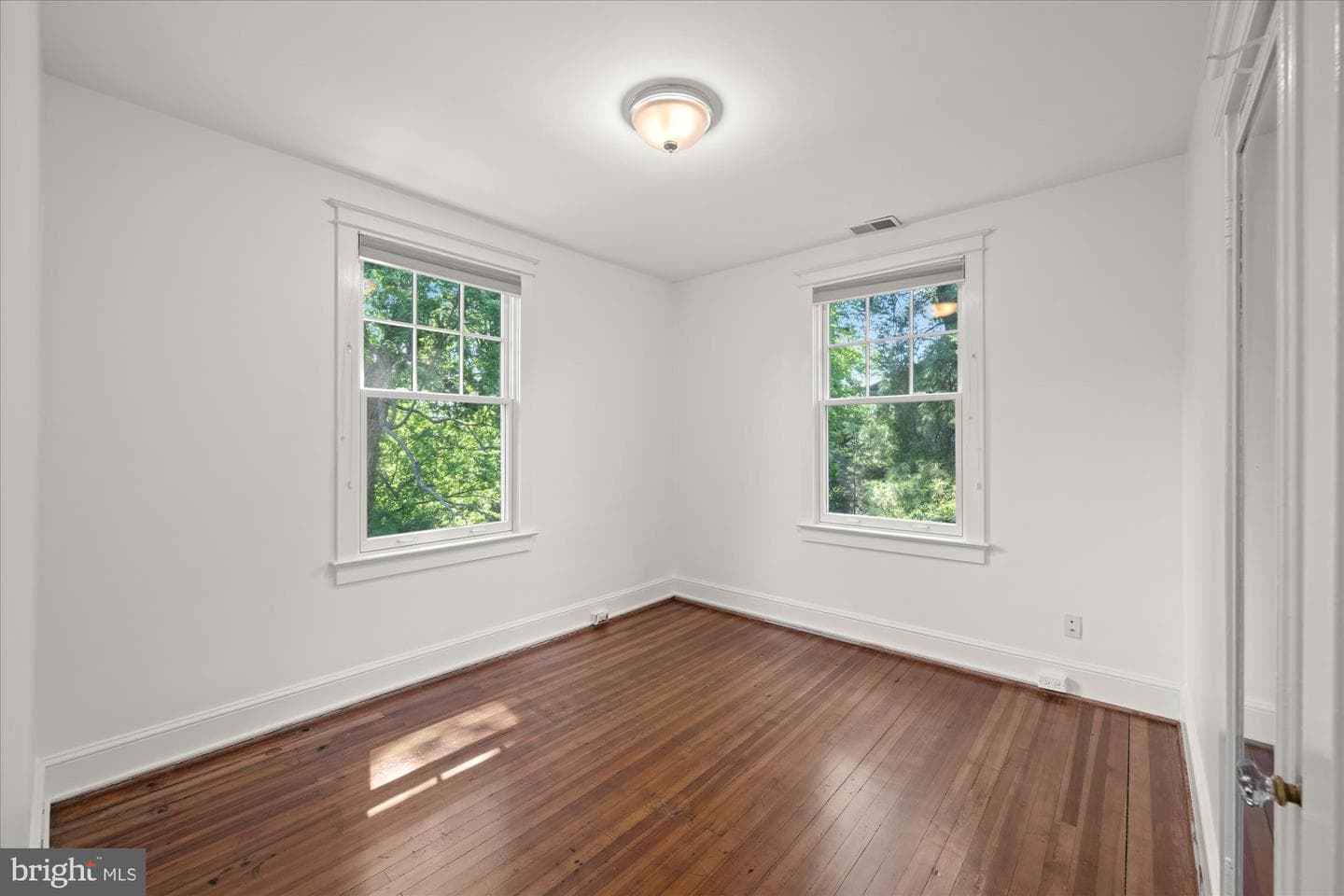 3810 Dresden Street photo 34