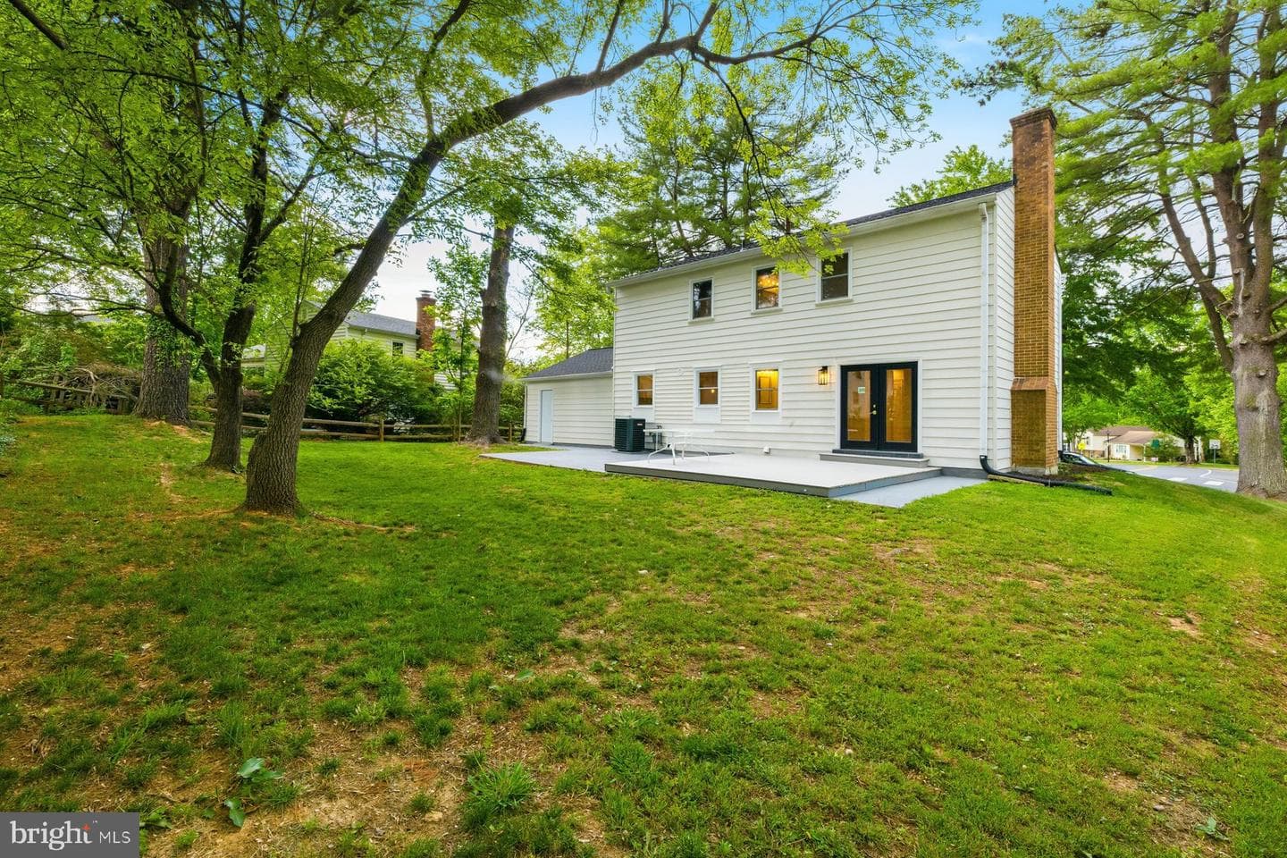 1517 Gerard Street photo 40