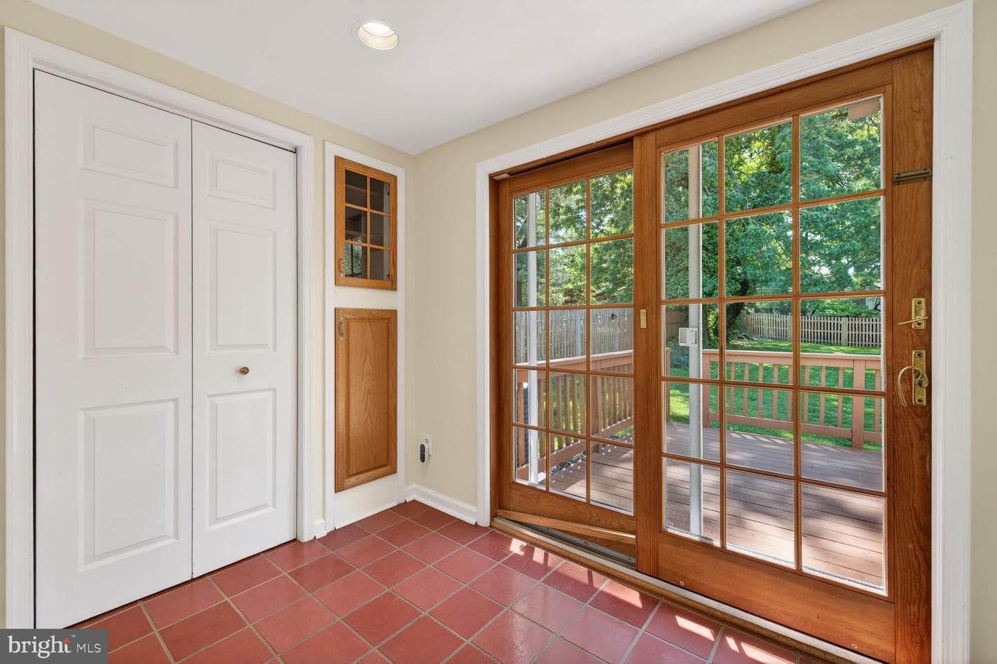 528 Beall Avenue photo 15