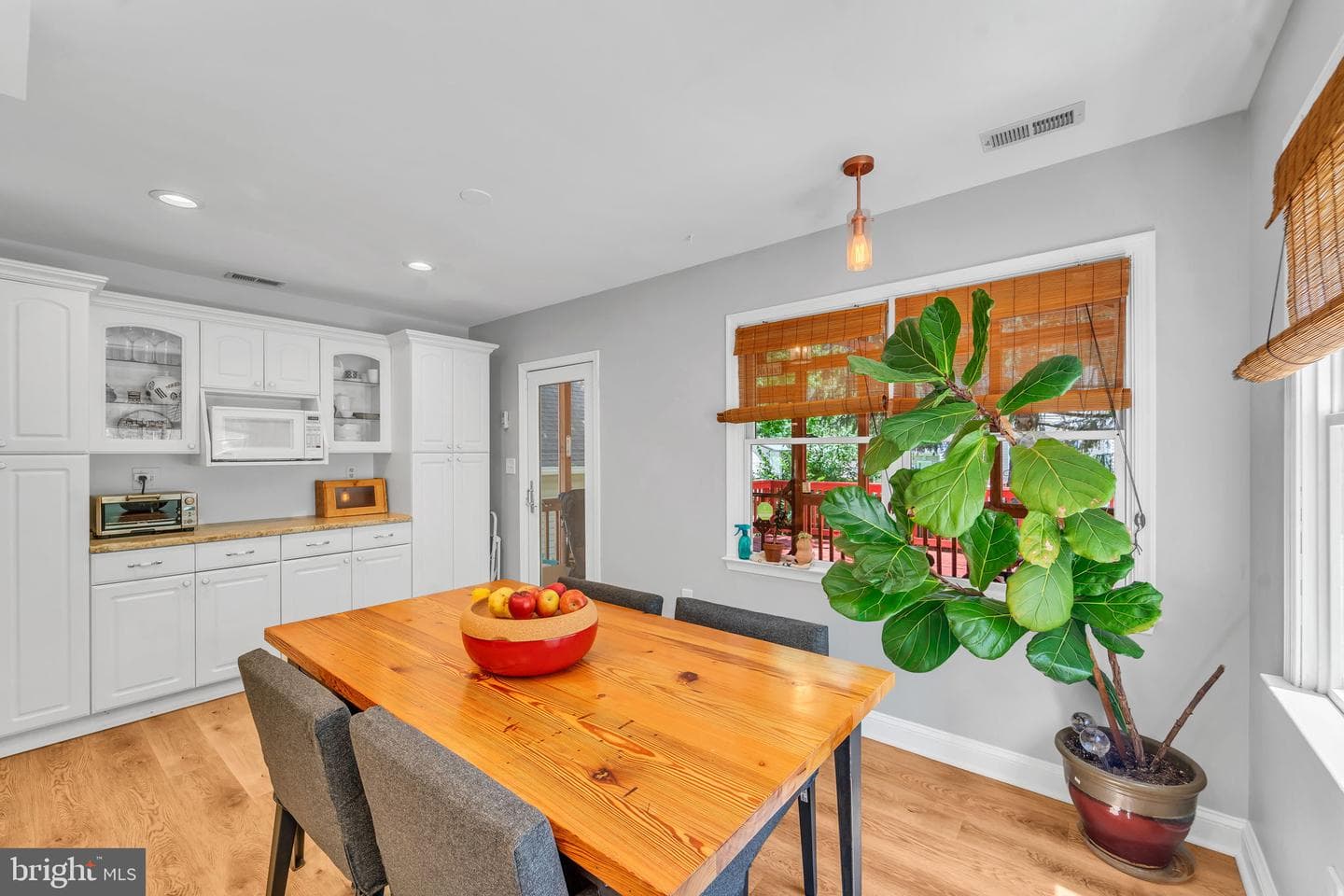 10817 Madison Street photo 11