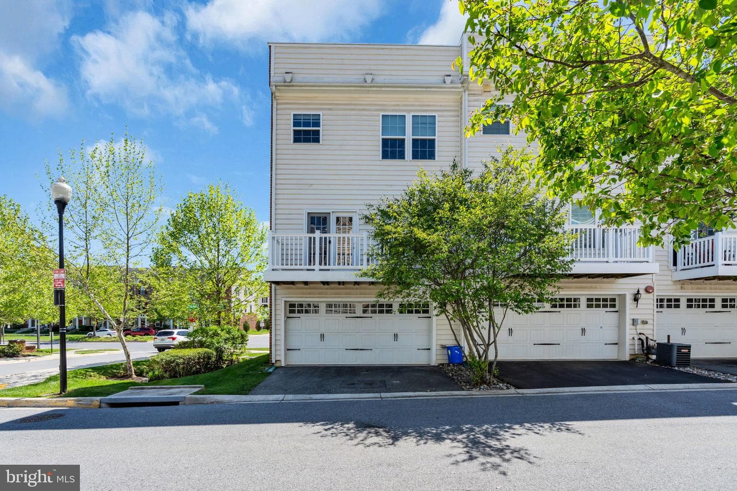 13401 Waterford Hills Blvd photo 39