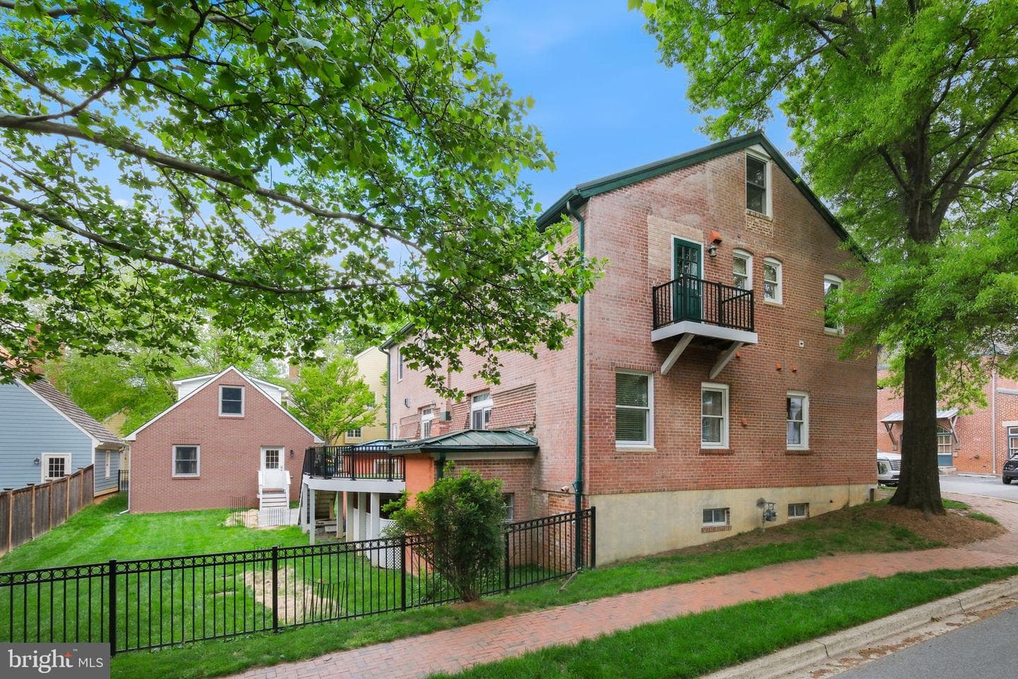 321 Firehouse Lane photo 49