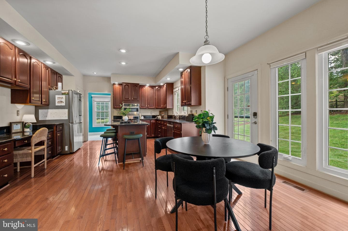 15622 Blackberry Drive photo 11