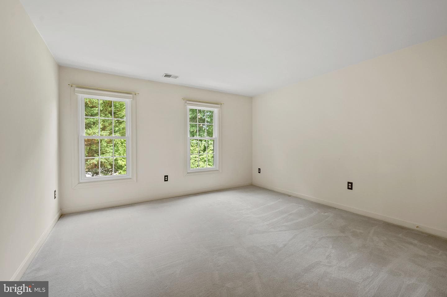 15622 Blackberry Drive photo 37