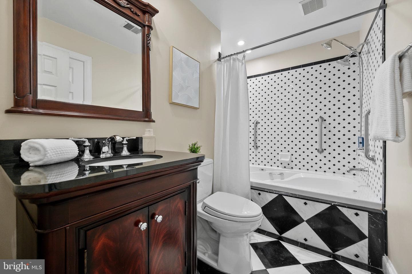 15622 Blackberry Drive photo 43