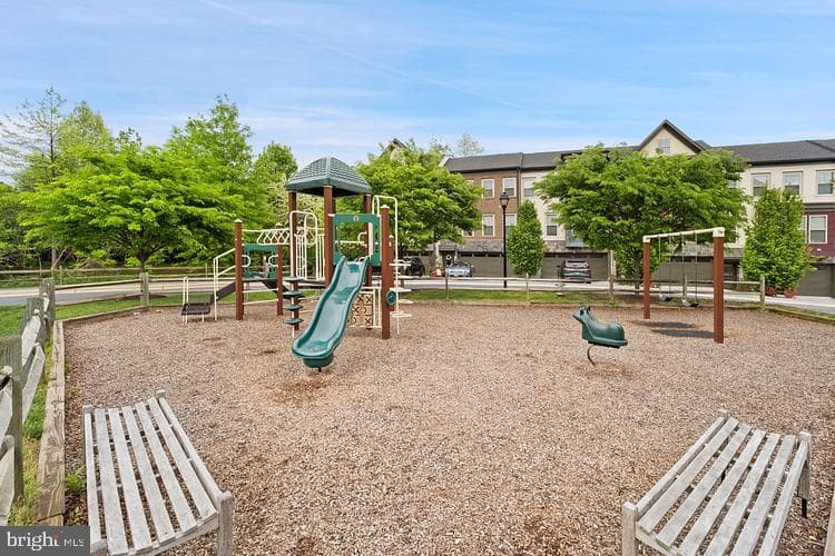 13074 Wallich Way photo 37