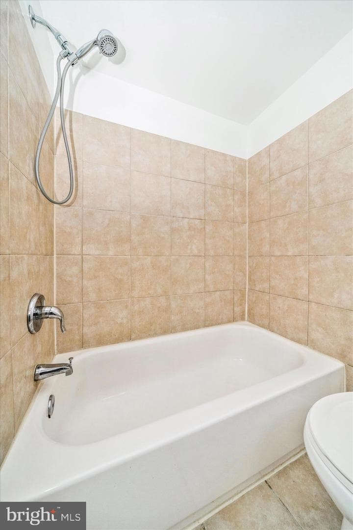 12202 Braxfield Court #16 / 228 photo 36