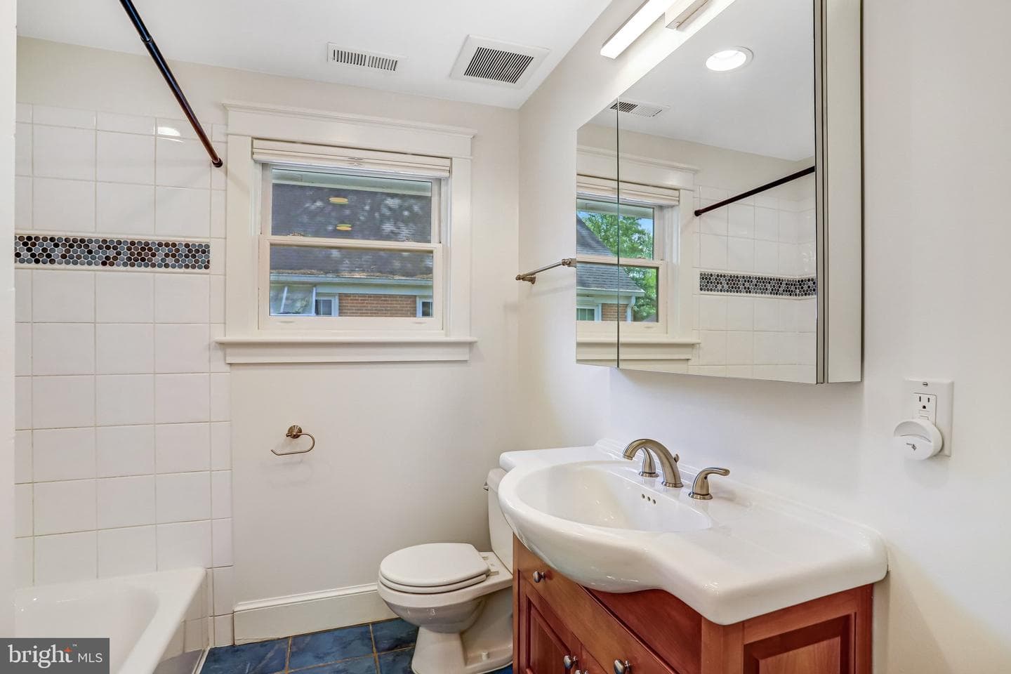 10019 Kensington Parkway photo 35