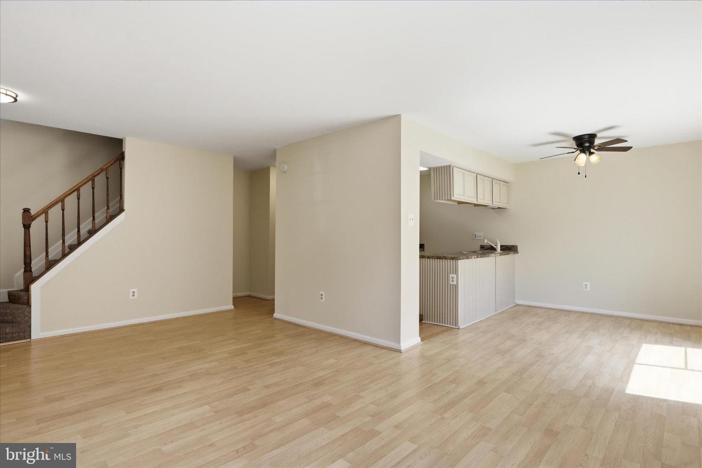 9258 Broadwater Drive photo 5
