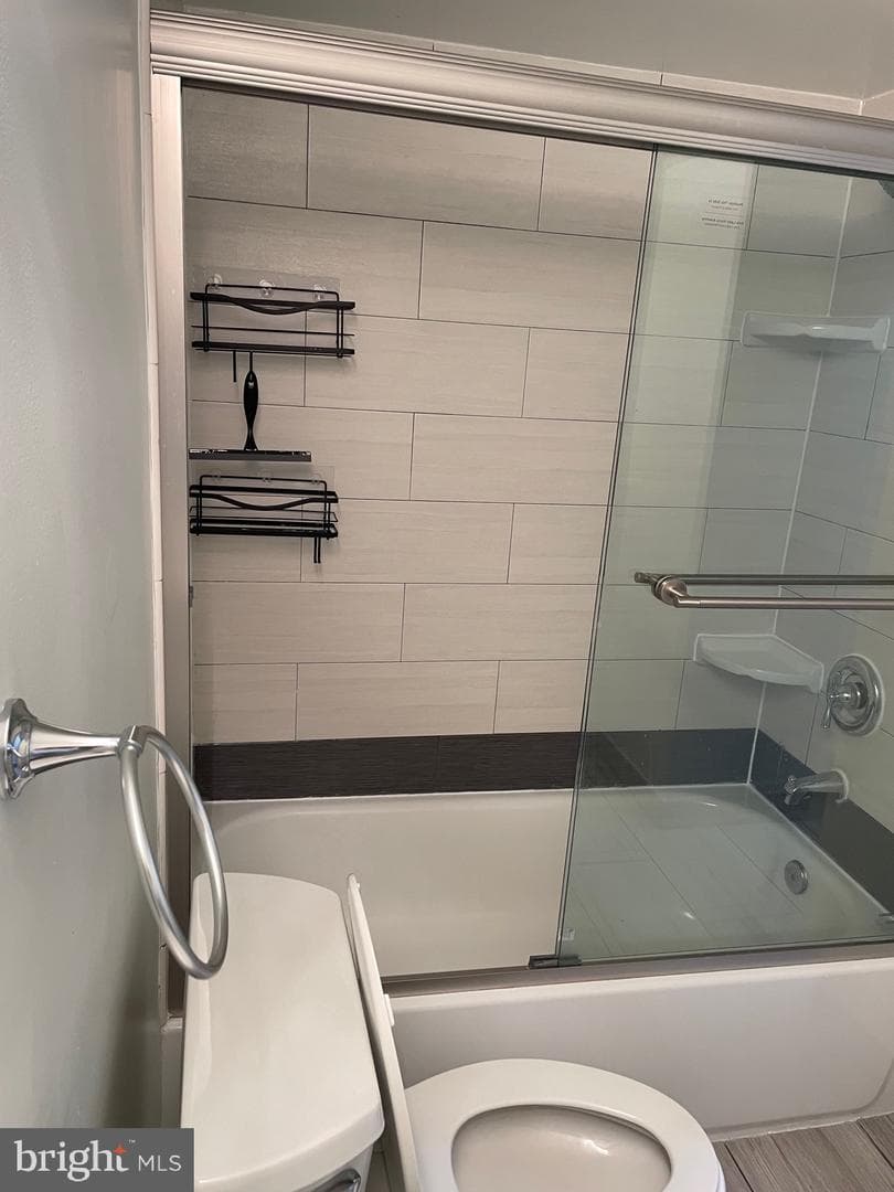 444 Girard Street #293 photo 19