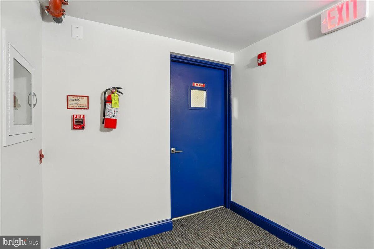 15210 Elkridge Way #91-2e photo 45