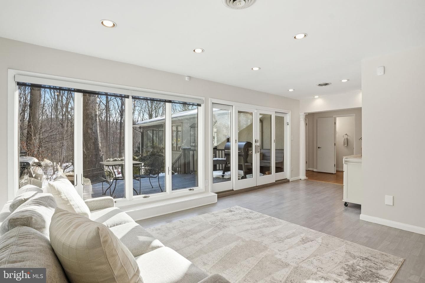 15130 Springfield Road photo 27