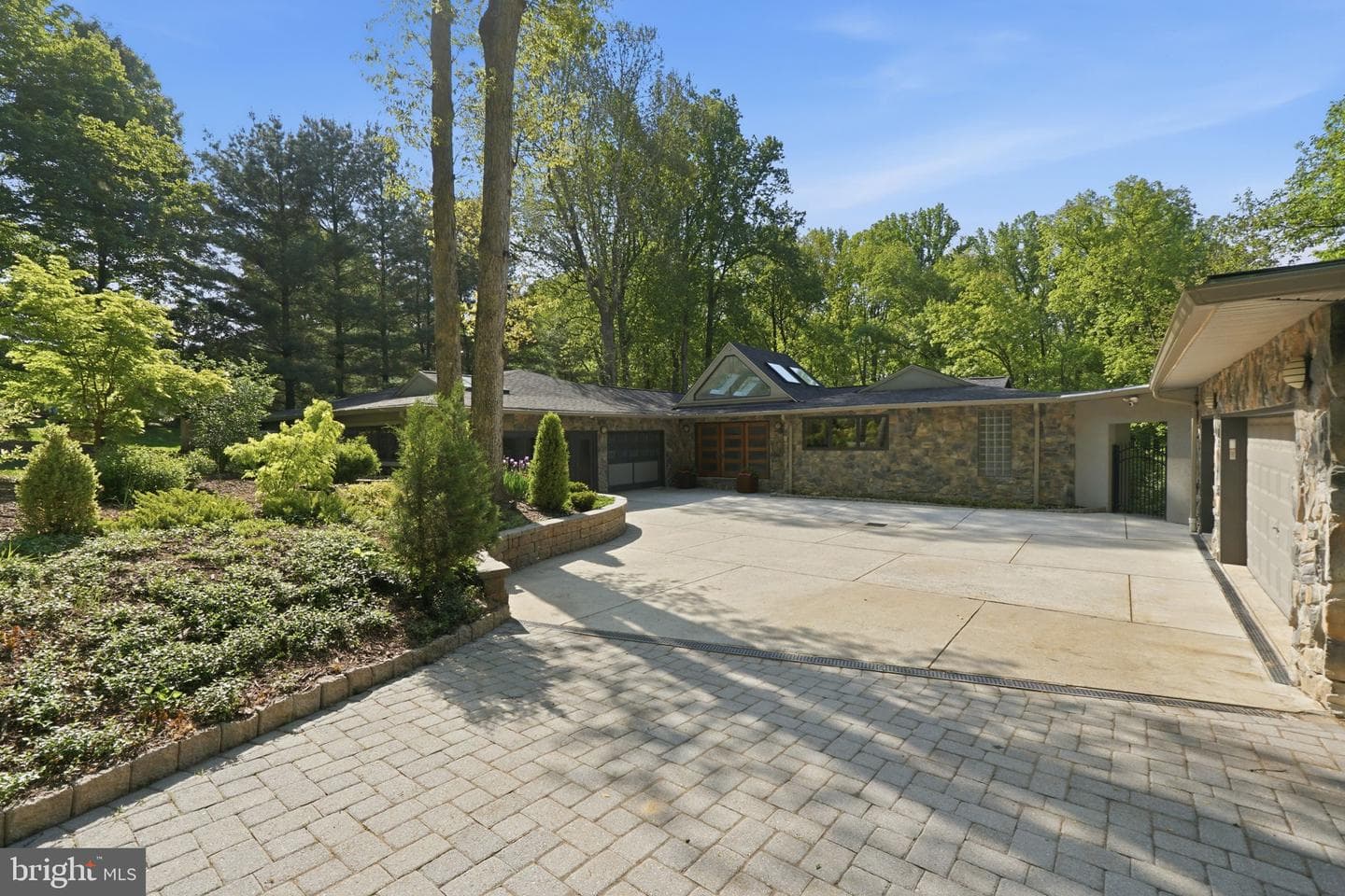 15130 Springfield Road photo 72