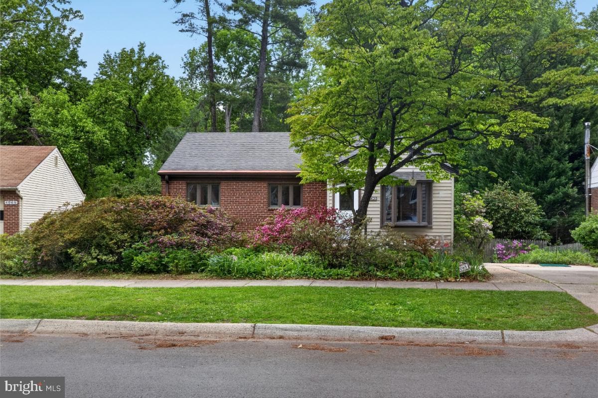4068 Adams Drive photo 4