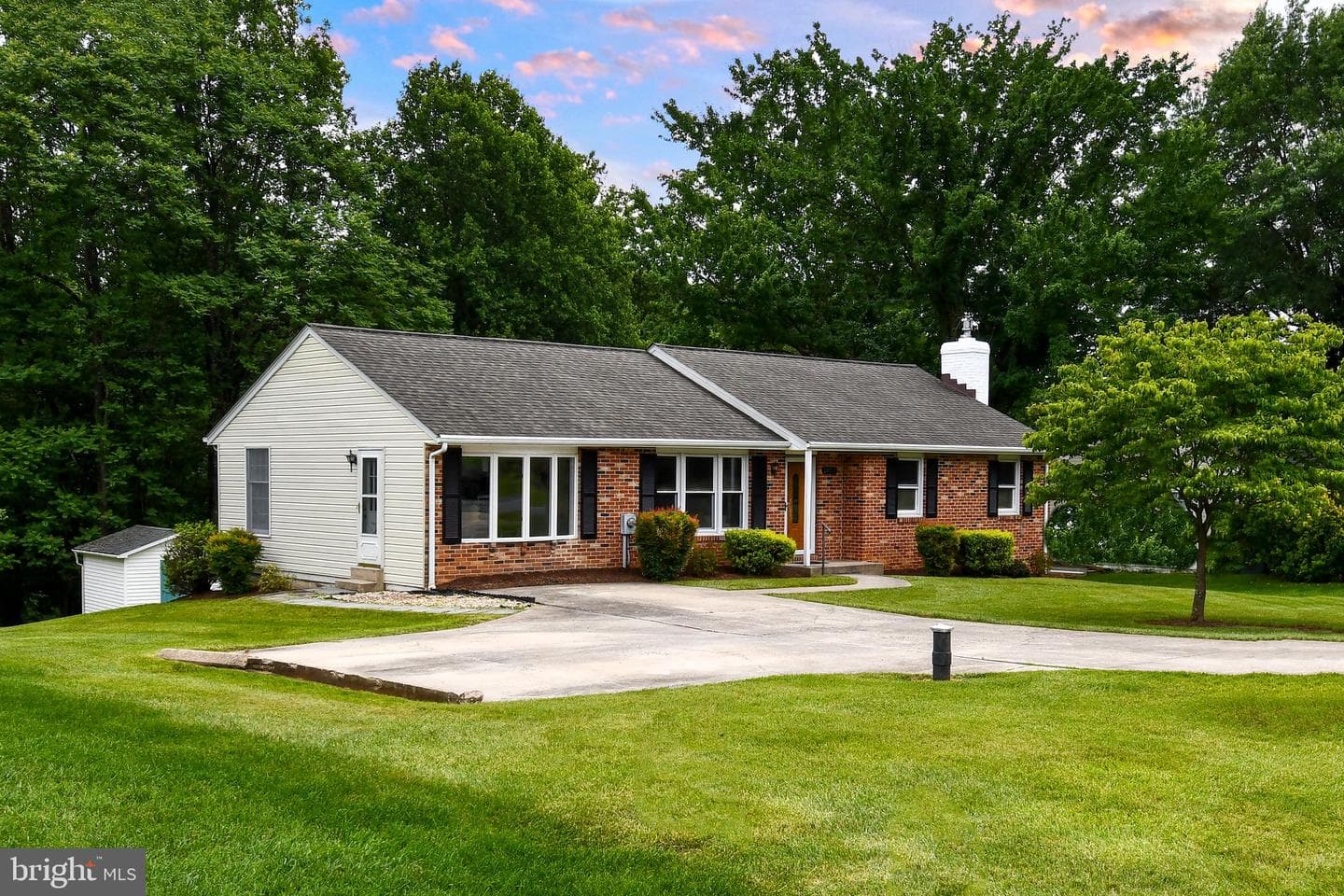 24909 Woodfield School Road photo 22