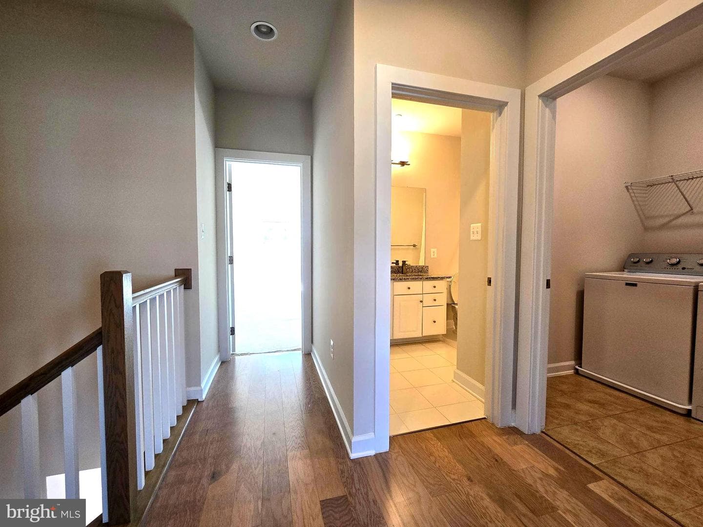 1021 Mutual Place photo 28