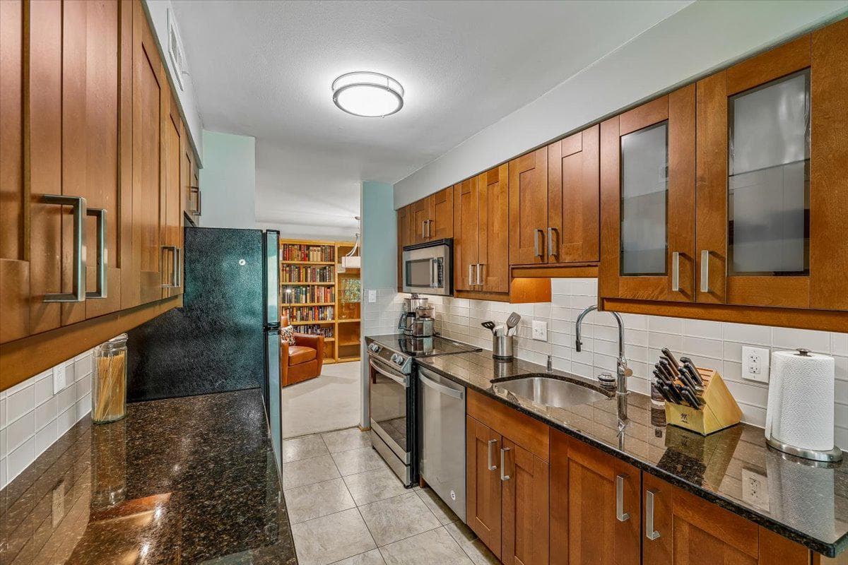 401 Christopher Avenue #33 photo 11