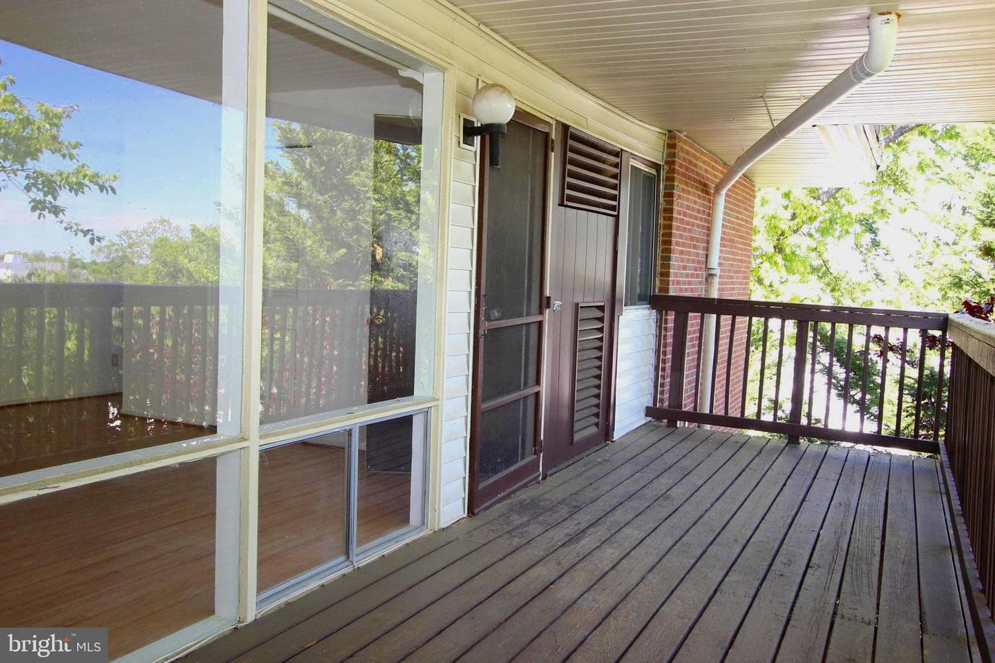 160 Talbott Street #205 photo 26