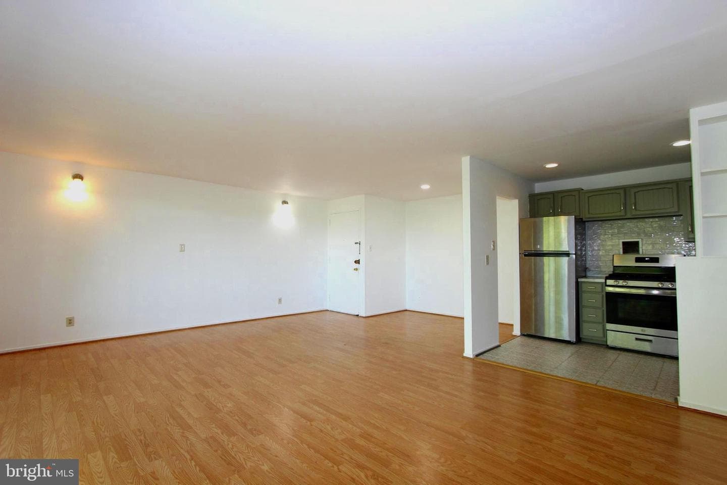 160 Talbott Street #205 photo 7