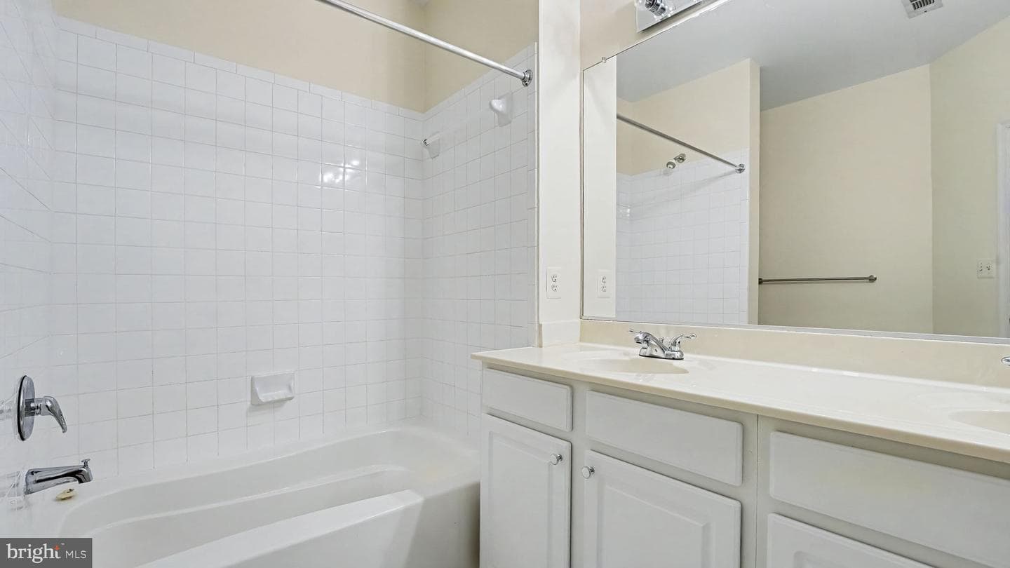 311 High Gables Drive #106 photo 18