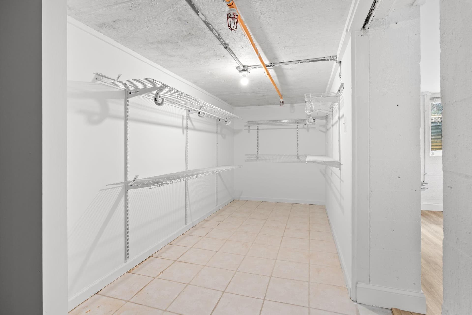 8 Oak Avenue photo 17