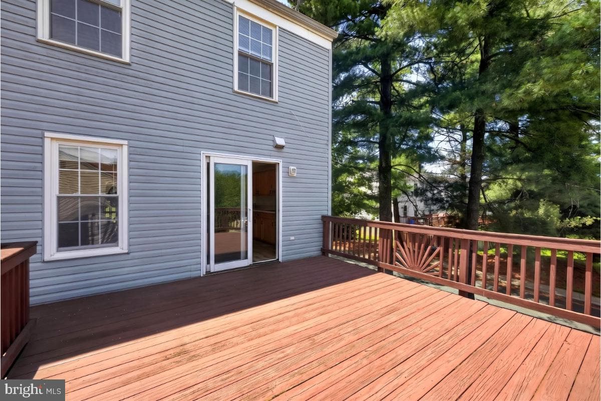 10519 Bounty Cove Court photo 15