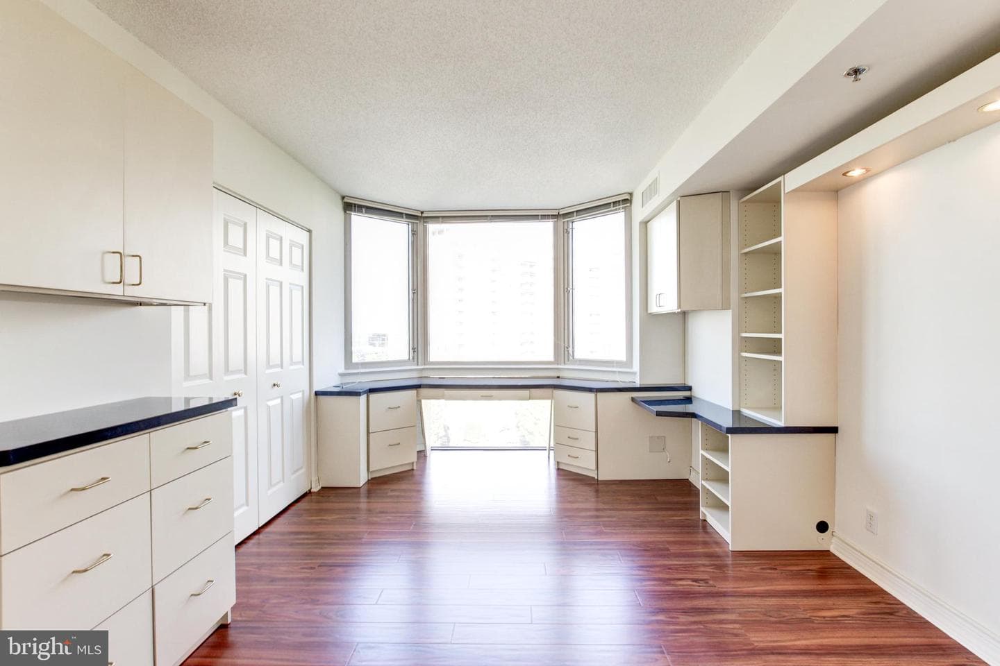 5809 Nicholson Ln # 1116 photo 21