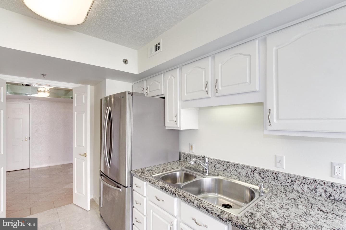 5809 Nicholson Ln # 1116 photo 8