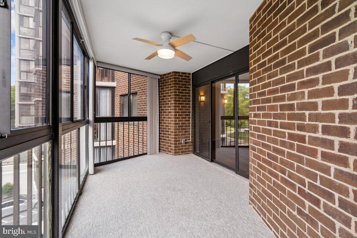 15107 Interlachen Drive #2-303 photo 9