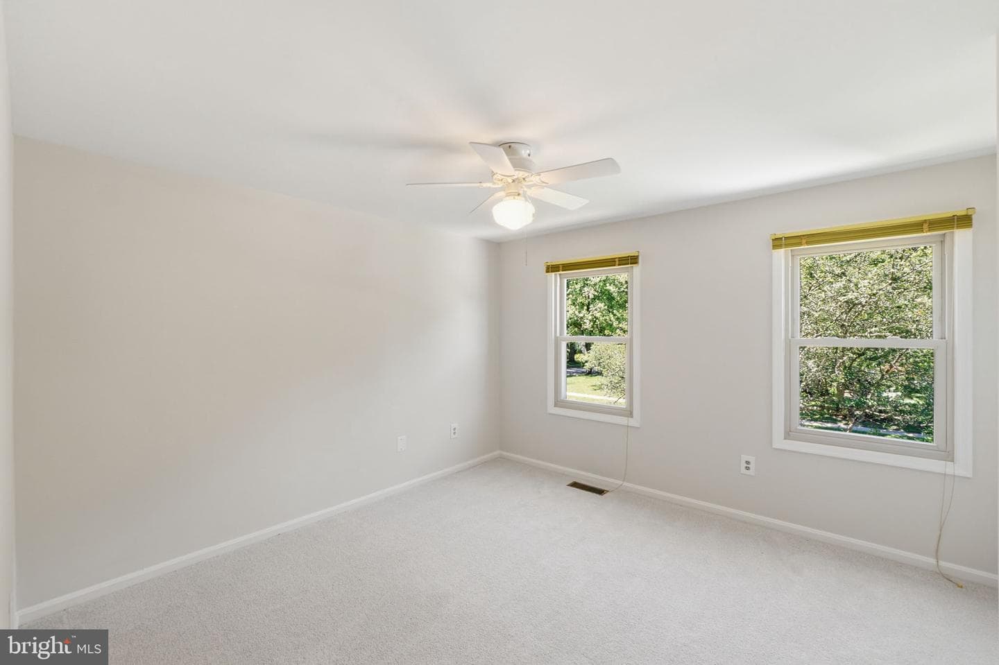 4120 Sandcastle Ln photo 21