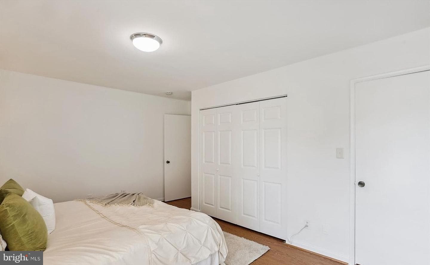 10 Monroe Street #10-302 photo 17