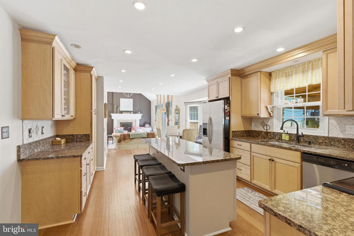 19201 Forest Brook Road photo 10