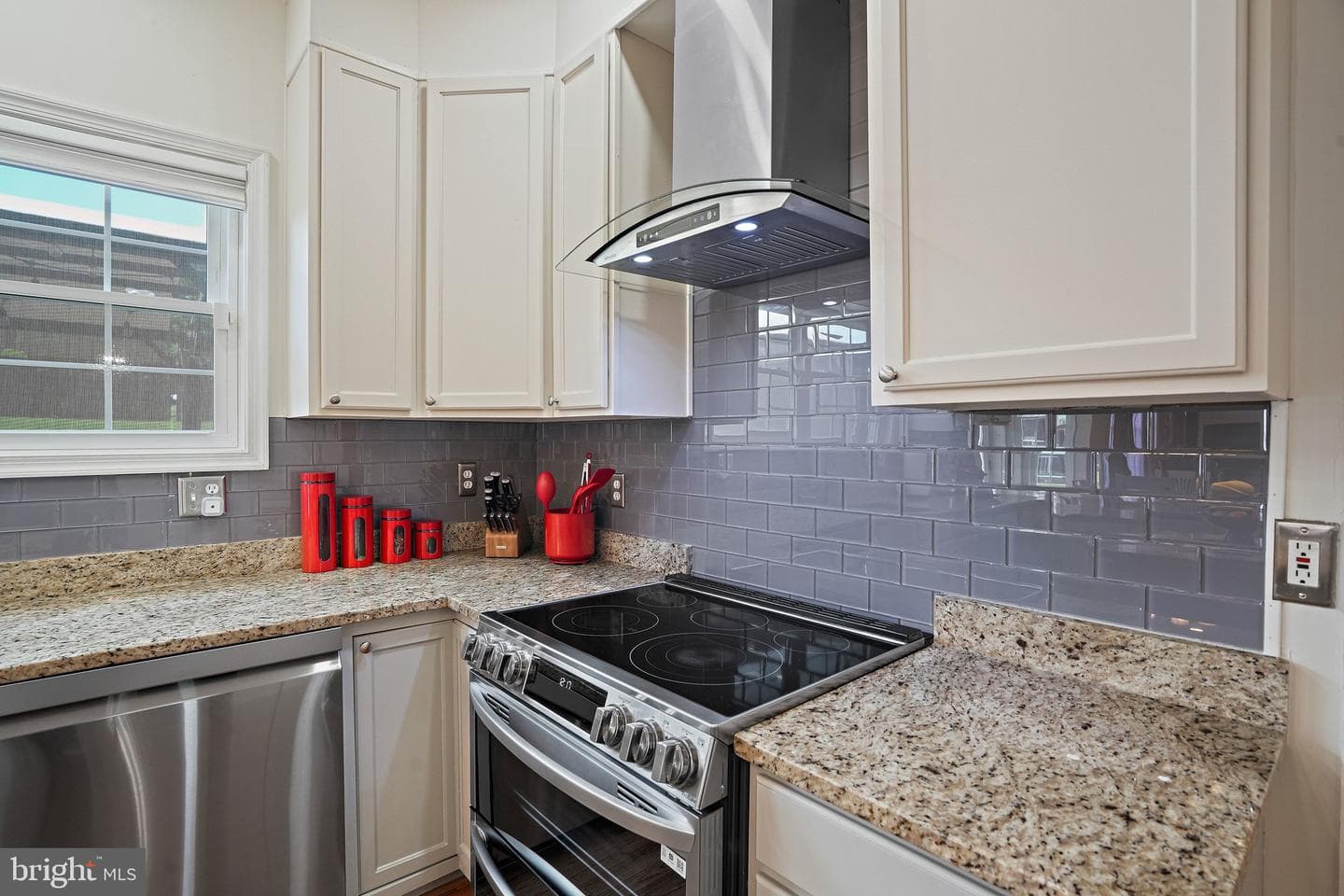 23816 Echo Creek Court photo 14