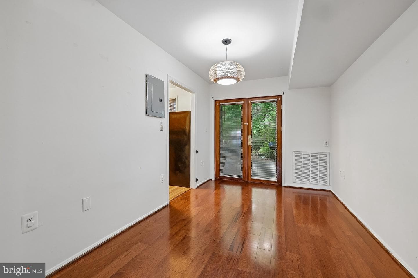 734 Azalea Drive #11-734 photo 7