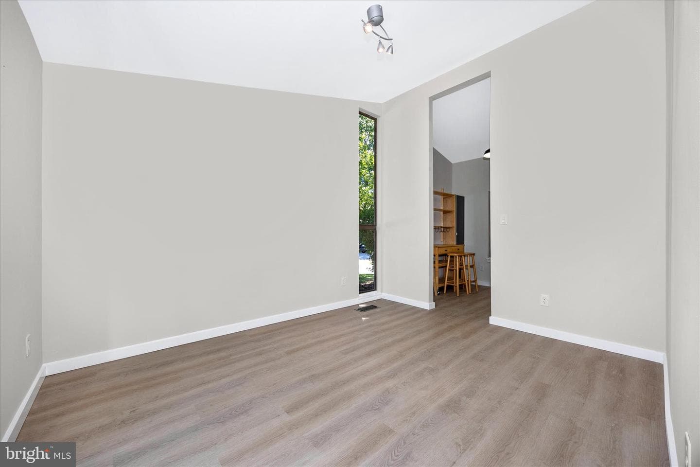 10704 Wayridge Drive photo 11