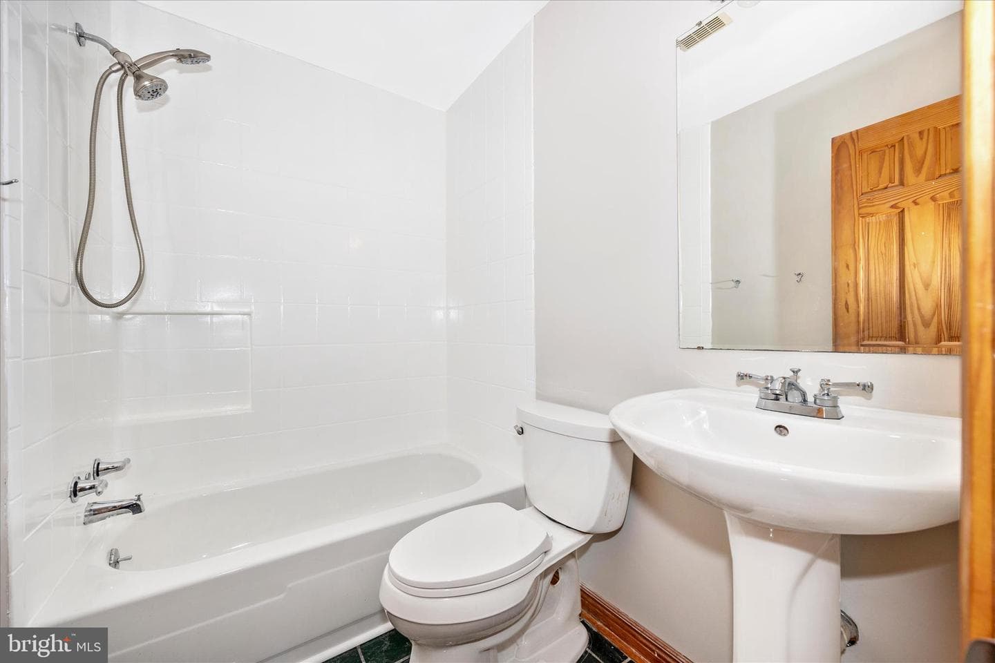 10704 Wayridge Drive photo 32