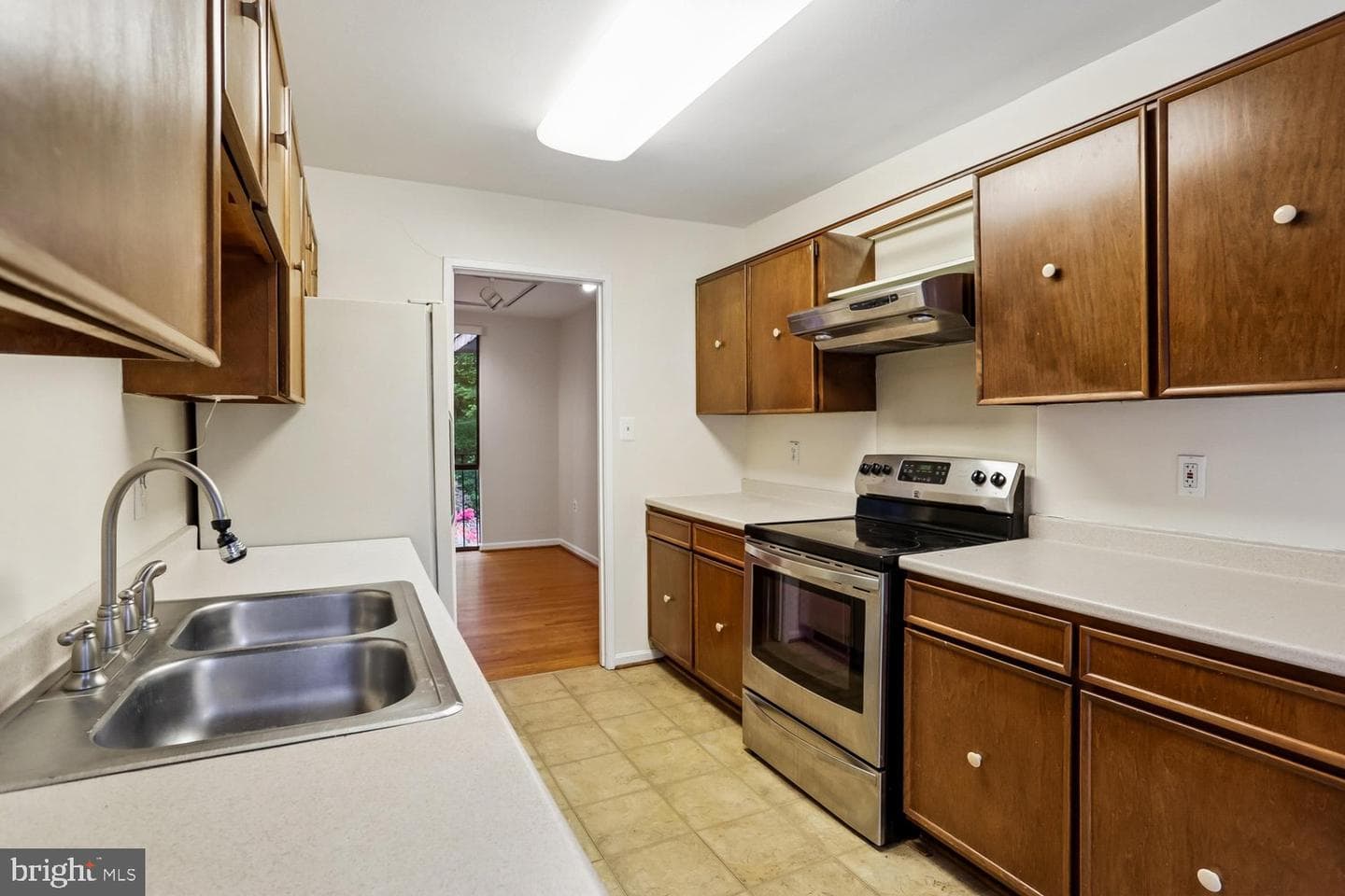 10721 Deborah Drive photo 11