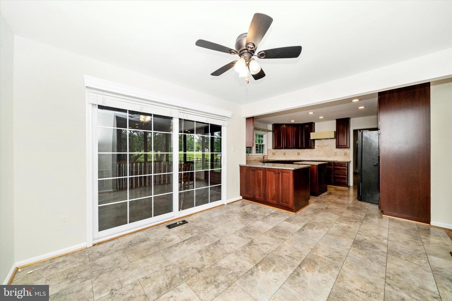 8405 Saint Regis Way photo 20