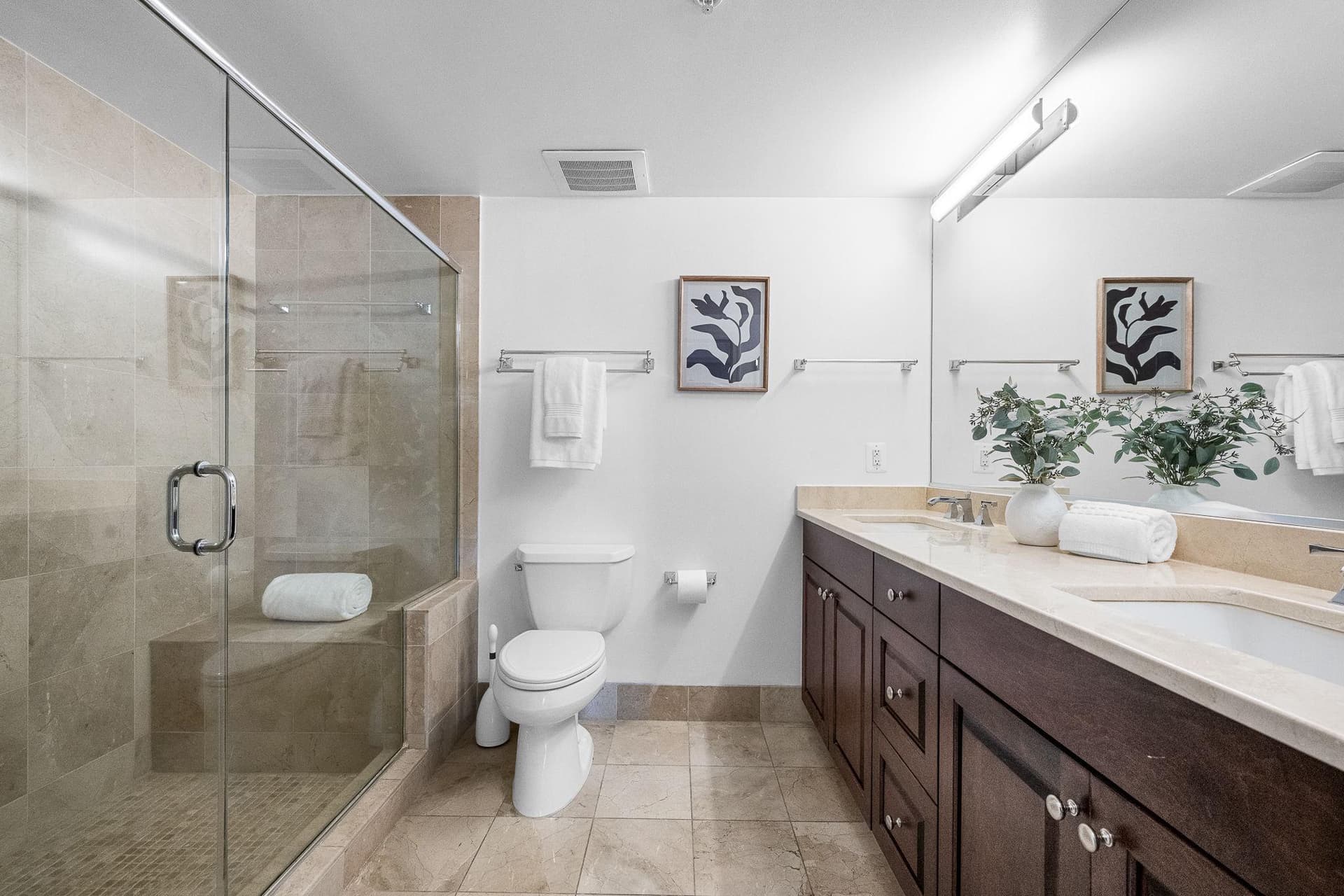 7710 Woodmont Avenue #1011 photo 40